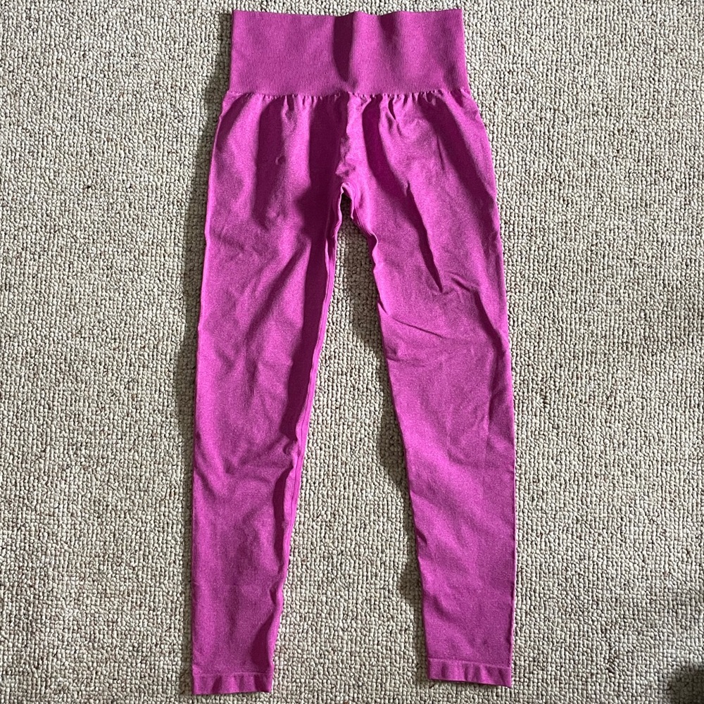 ❌SOLD- NVGTN Maui NV Leggings